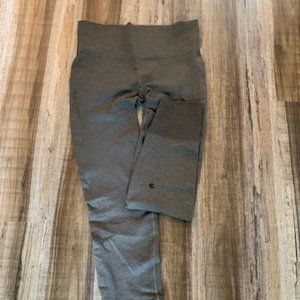 Lululemon cropped leggings